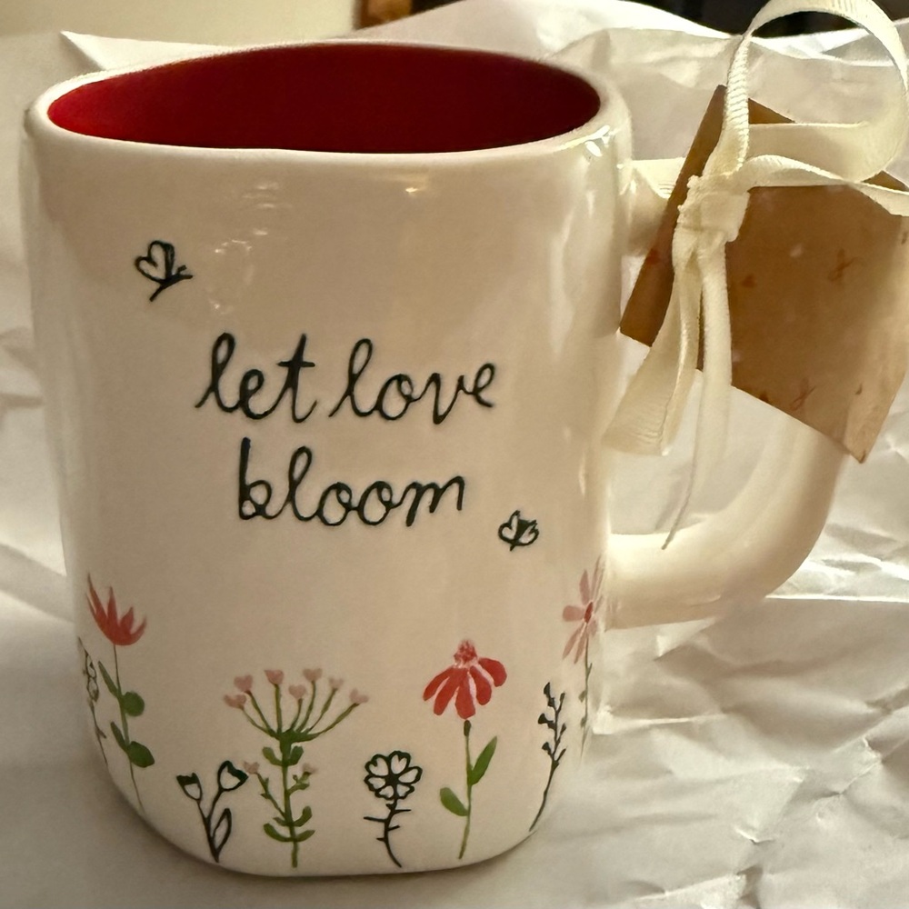 Rae Dunn LET LOVE BLOOM Mug. New 2025 Release.